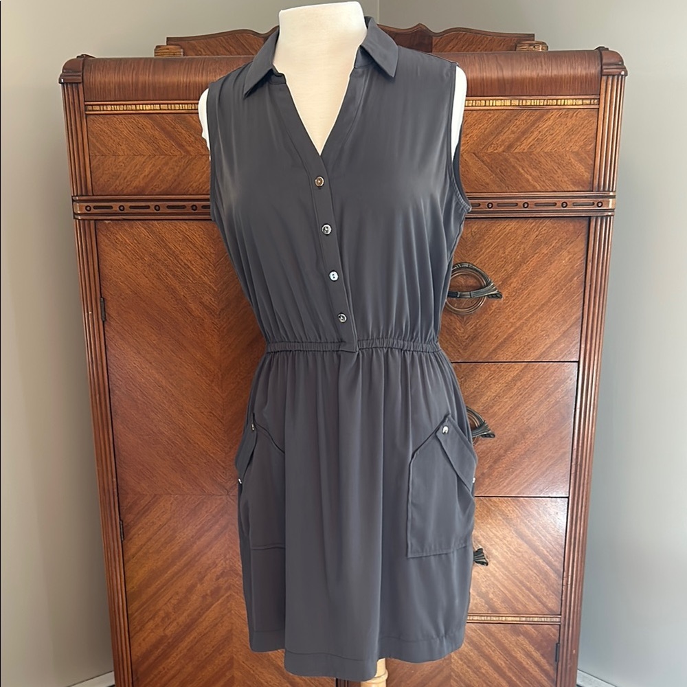Alfani Sleeveless Hunter Green Button-Up Dress